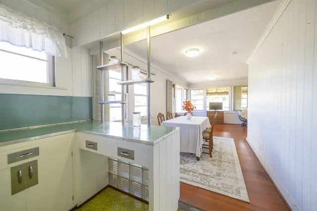 Listing Image for 38 Kealaloa Ave 11 of 40
