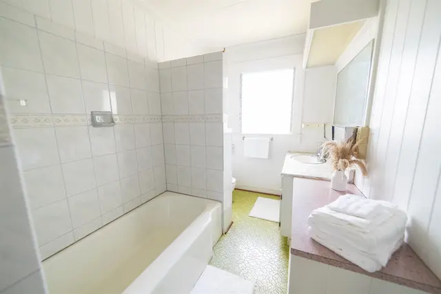 Listing Image for 38 Kealaloa Ave 21 of 40