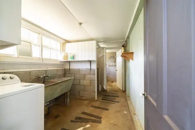 Listing Image for 38 Kealaloa Ave 28 of 40