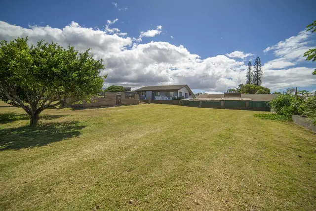 Listing Image for 38 Kealaloa Ave 30 of 40