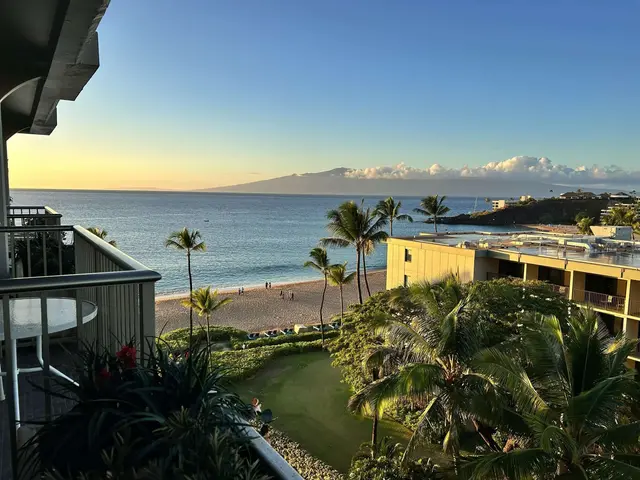 Listing Image for 2481 Kaanapali Pkwy 818w 1 of 11