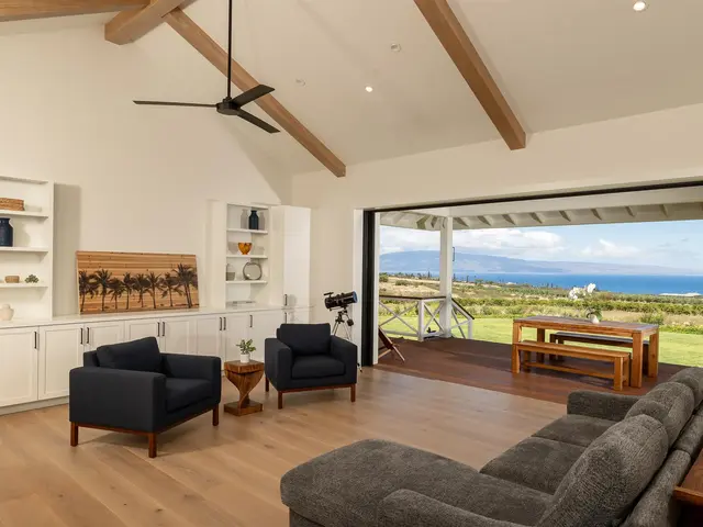 Listing Image for 3251 Aina Mahiai Pl 1 of 41