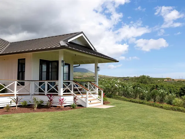 Listing Image for 3251 Aina Mahiai Pl 20 of 41