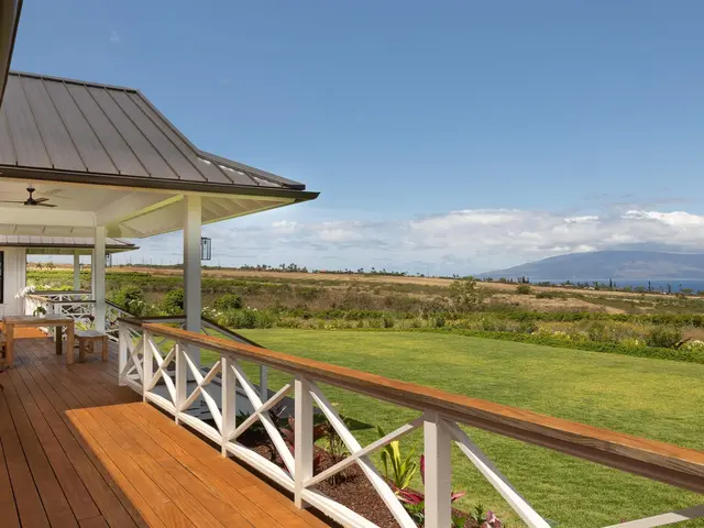 Listing Image for 3251 Aina Mahiai Pl 28 of 41