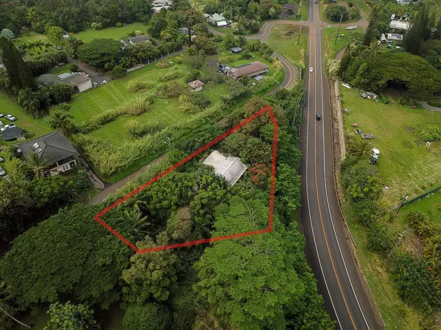 Listing Image for 77 Peahi Rd 1 of 47