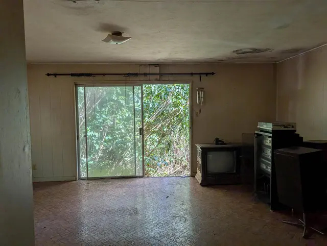 Listing Image for 77 Peahi Rd 39 of 47