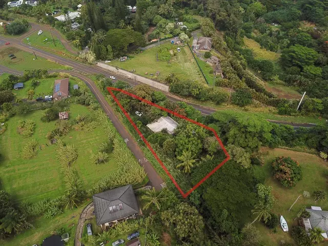 Listing Image for 77 Peahi Rd 6 of 47