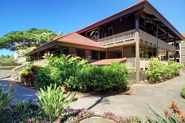 Listing Image for 3543 Lower Honoapiilani Rd K-403 12ab 22 of 24