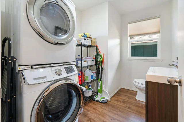 Listing Image for 51 Kanoenoe Loop 16 of 50