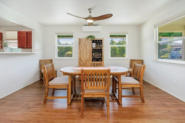 Listing Image for 51 Kanoenoe Loop 7 of 50