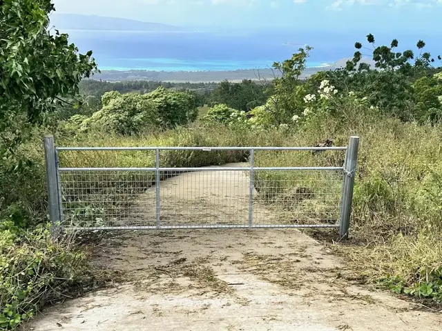 Listing Image for 0 Ulupalakua Rd 4 of 31