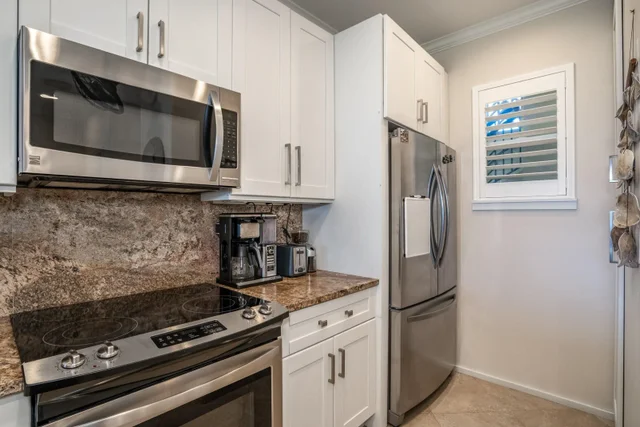 Listing Image for 3950 Kalai Waa St E-101 13 of 32