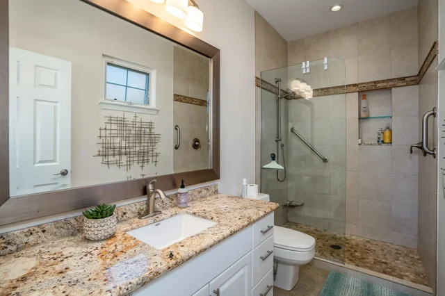 Listing Image for 3950 Kalai Waa St E-101 17 of 32