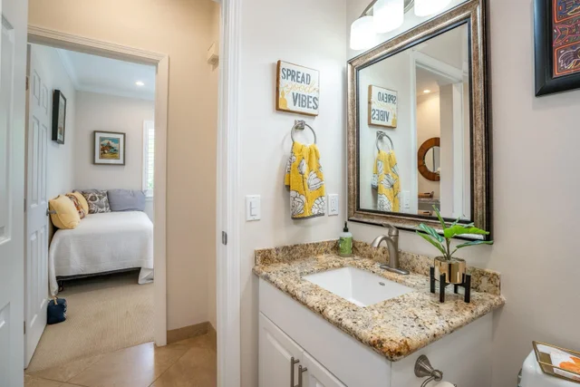 Listing Image for 3950 Kalai Waa St E-101 21 of 32