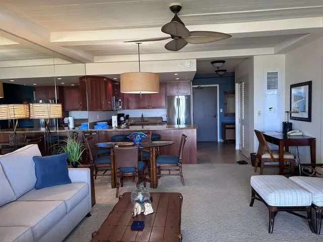 Listing Image for 2481 Kaanapali Pkwy 812/x 12 of 28