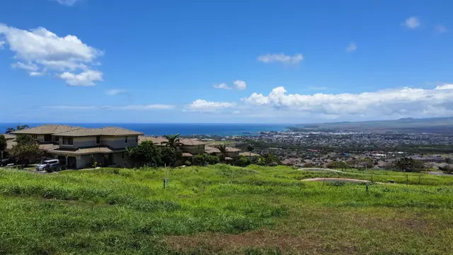 Listing Image for 538 Kauna Lipo Dr 35 1 of 12