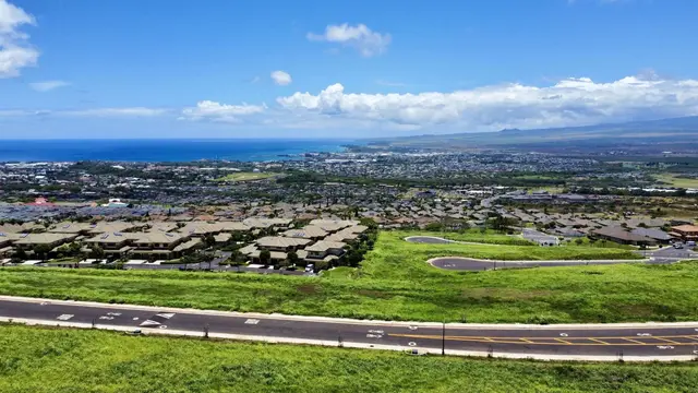 Listing Image for 538 Kauna Lipo Dr 35 11 of 12