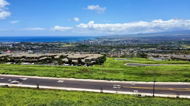 Listing Image for 538 Kauna Lipo Dr 35 12 of 12