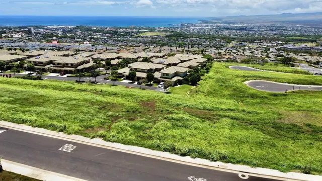 Listing Image for 538 Kauna Lipo Dr 35 2 of 12