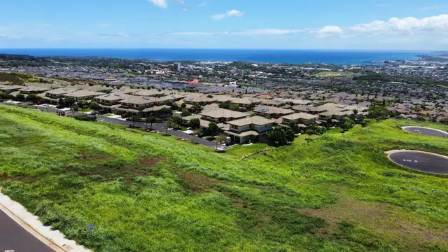 Listing Image for 538 Kauna Lipo Dr 35 4 of 12