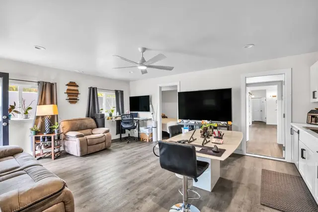 Listing Image for 614 Kupulau Pl 33 of 48