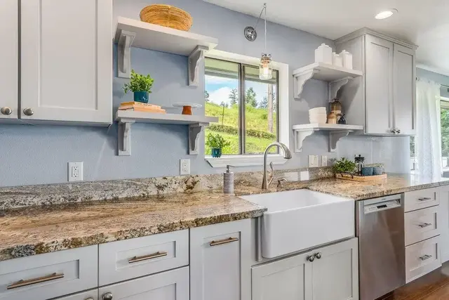 Listing Image for 15247 Haleakala Hwy Unit A 16 of 45