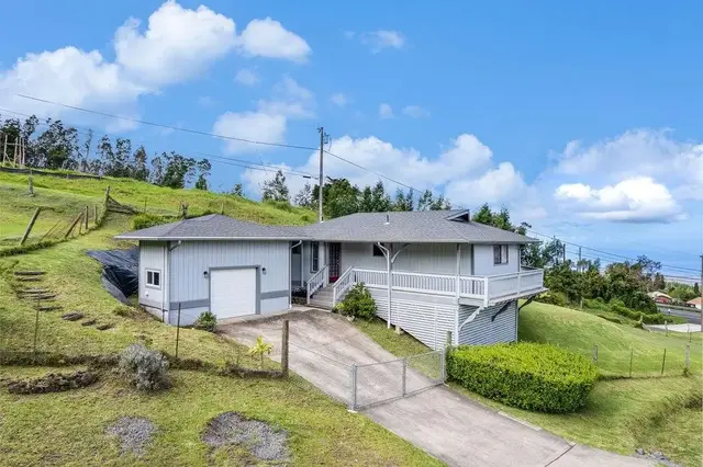 Listing Image for 15247 Haleakala Hwy Unit A 30 of 45