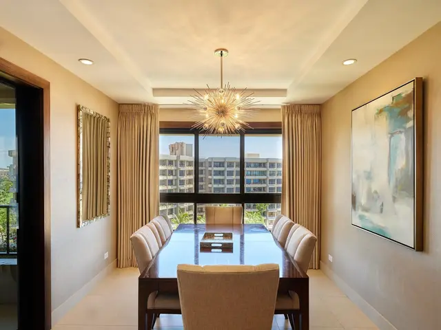Listing Image for 50 Nohea Kai Dr I1004 10 of 35