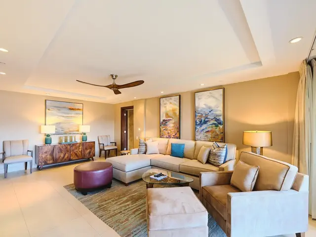 Listing Image for 50 Nohea Kai Dr I1004 12 of 35