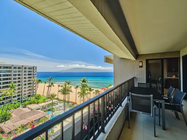 Listing Image for 50 Nohea Kai Dr I1004 19 of 35