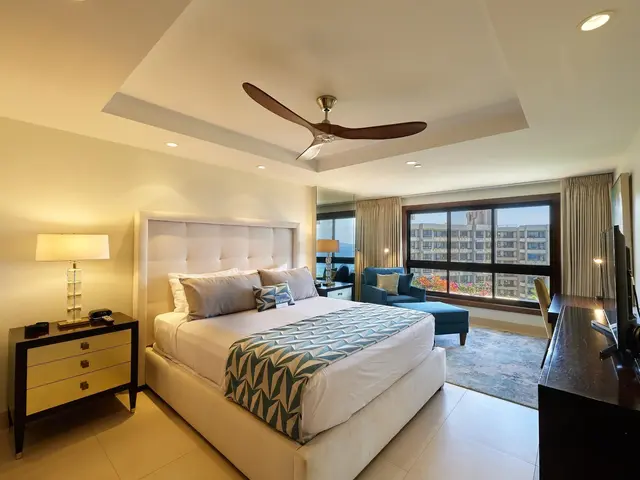 Listing Image for 50 Nohea Kai Dr I1004 21 of 35