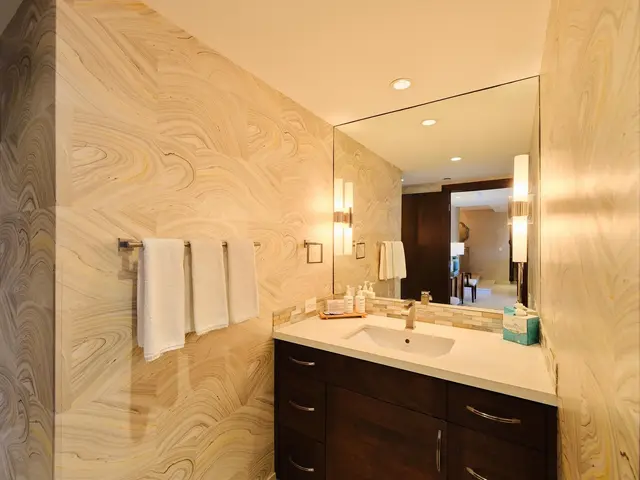 Listing Image for 50 Nohea Kai Dr I1004 32 of 35