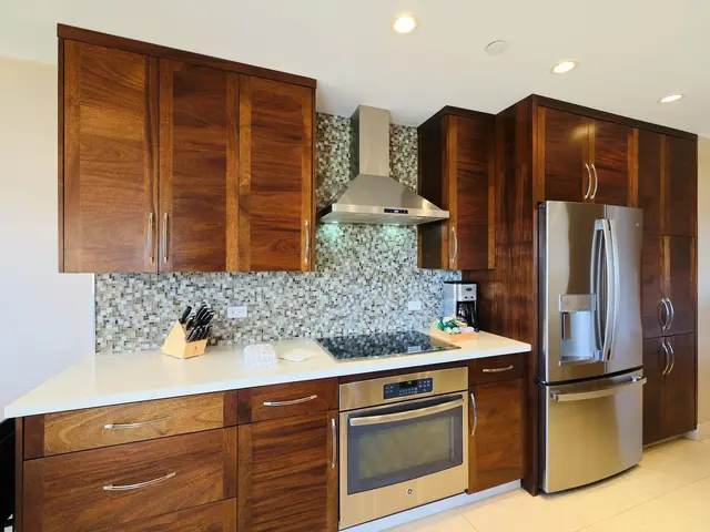 Listing Image for 50 Nohea Kai Dr I1004 8 of 35