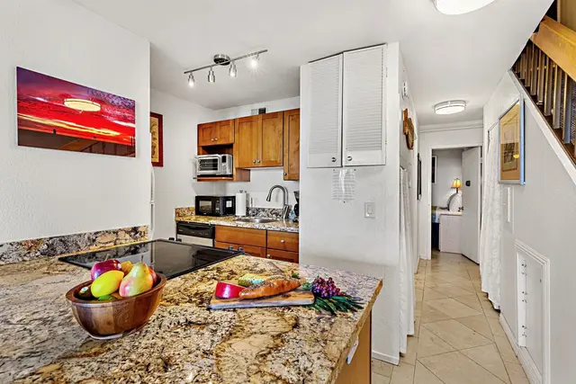 Listing Image for 2191 S Kihei Rd 1410 14 of 35
