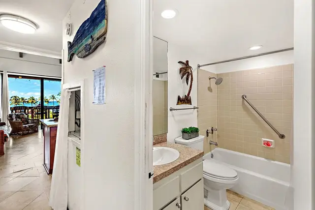 Listing Image for 2191 S Kihei Rd 1410 26 of 35