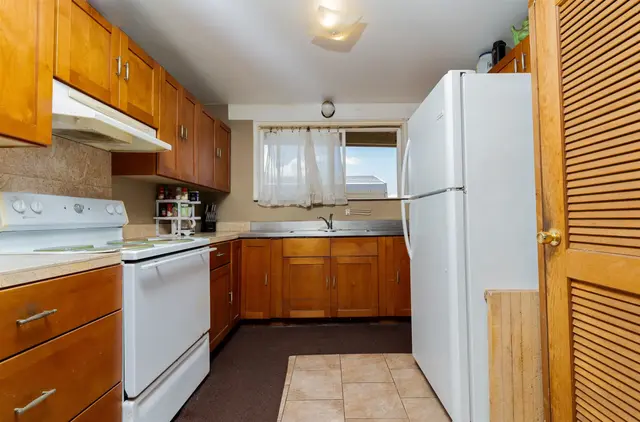 Listing Image for 219 Molokai Akau St 11 of 25