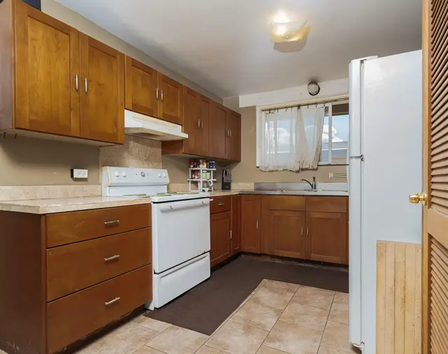 Listing Image for 219 Molokai Akau St 4 of 25