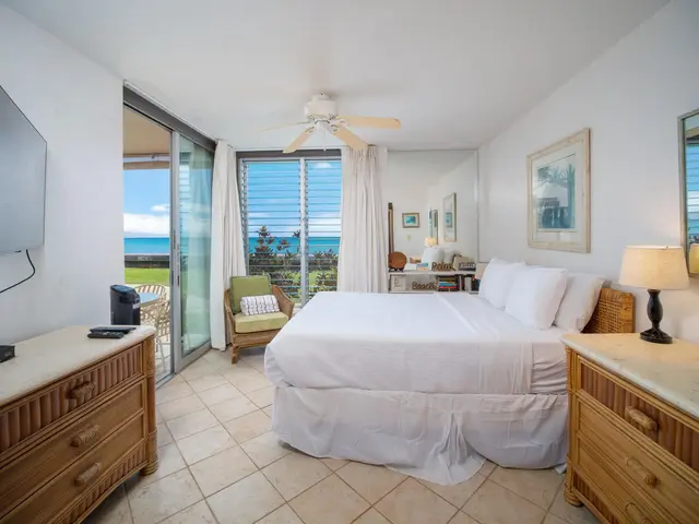 Listing Image for 3723 Lower Honoapiilani Rd 104 14 of 45