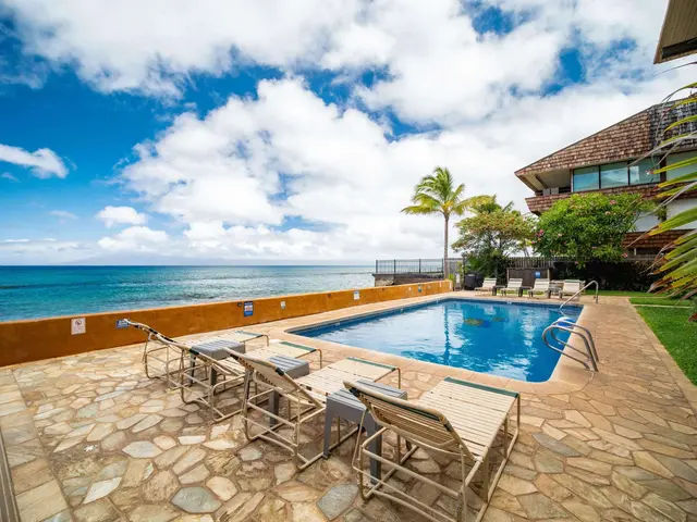Listing Image for 3723 Lower Honoapiilani Rd 104 24 of 45