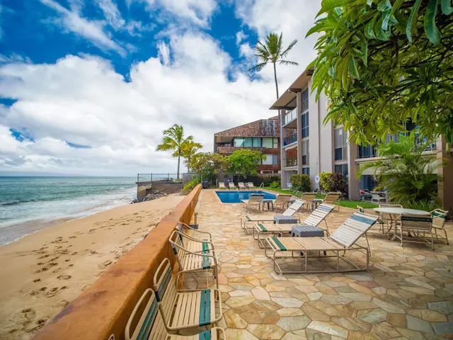Listing Image for 3723 Lower Honoapiilani Rd 104 28 of 45