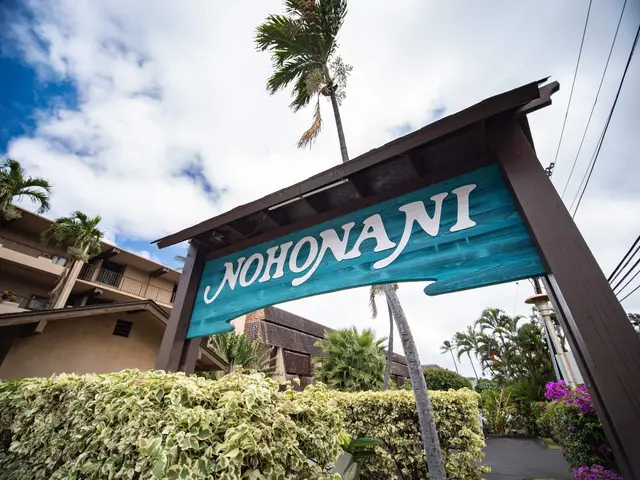 Listing Image for 3723 Lower Honoapiilani Rd 104 31 of 45