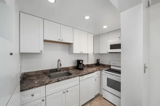 Listing Image for 3723 Lower Honoapiilani Rd 104 9 of 45
