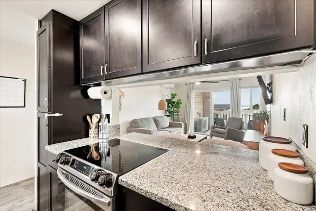 Listing Image for 51 Kopi Ln 4-204 7 of 17