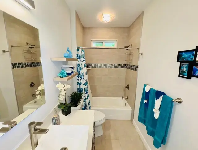 Listing Image for 533 Mikioi Pl Unit 2 30 of 42