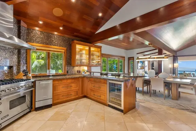 Listing Image for 392 Wekiu Pl 20 of 50