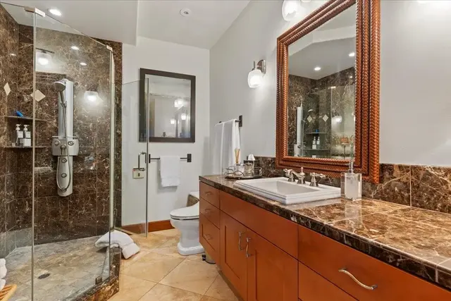 Listing Image for 392 Wekiu Pl 35 of 50
