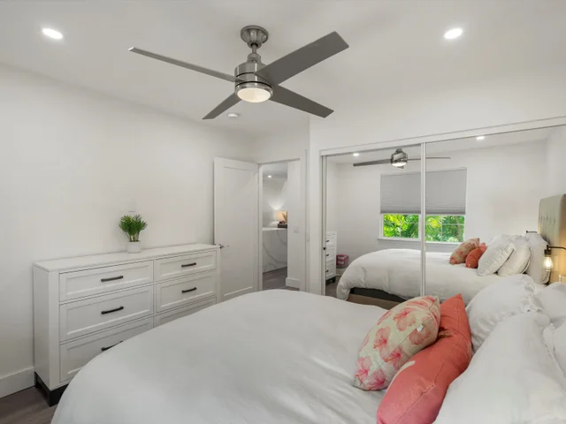 Listing Image for 3950 Kalai Waa St C202 23 of 33