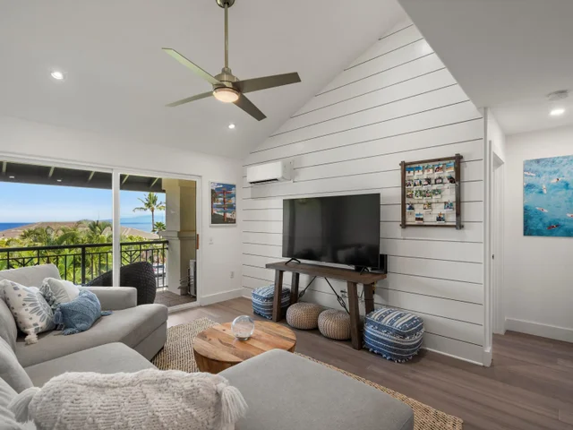 Listing Image for 3950 Kalai Waa St C202 3 of 33