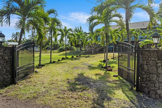 Listing Image for 8320 Kamehameha V Hwy 2 of 44