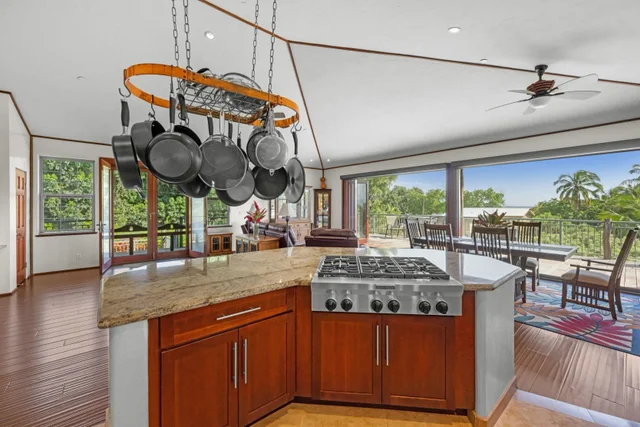 Listing Image for 8320 Kamehameha V Hwy 5 of 44